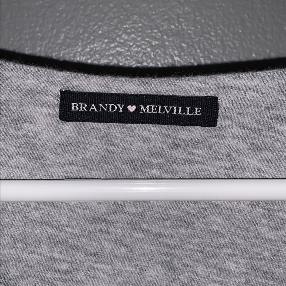 grey shirt - Picture 2 of 2